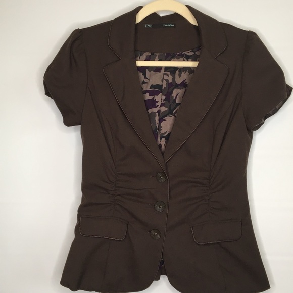 Maurices Jackets & Blazers - Maurice’s Short Sleeve Fitted 3 Button Brown Small